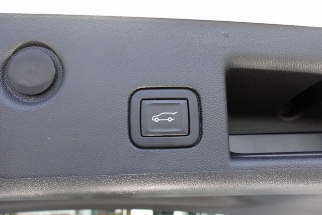used 2022 Chevrolet Equinox car, priced at $21,599