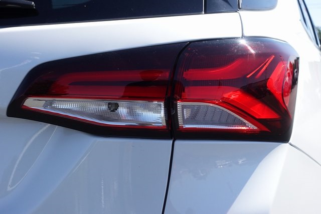 used 2022 Chevrolet Equinox car, priced at $21,599