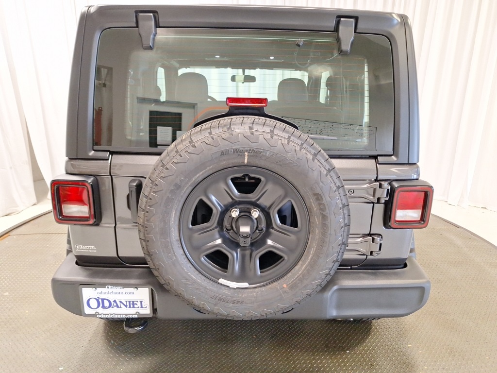 new 2026 Jeep Wrangler car, priced at $47,448