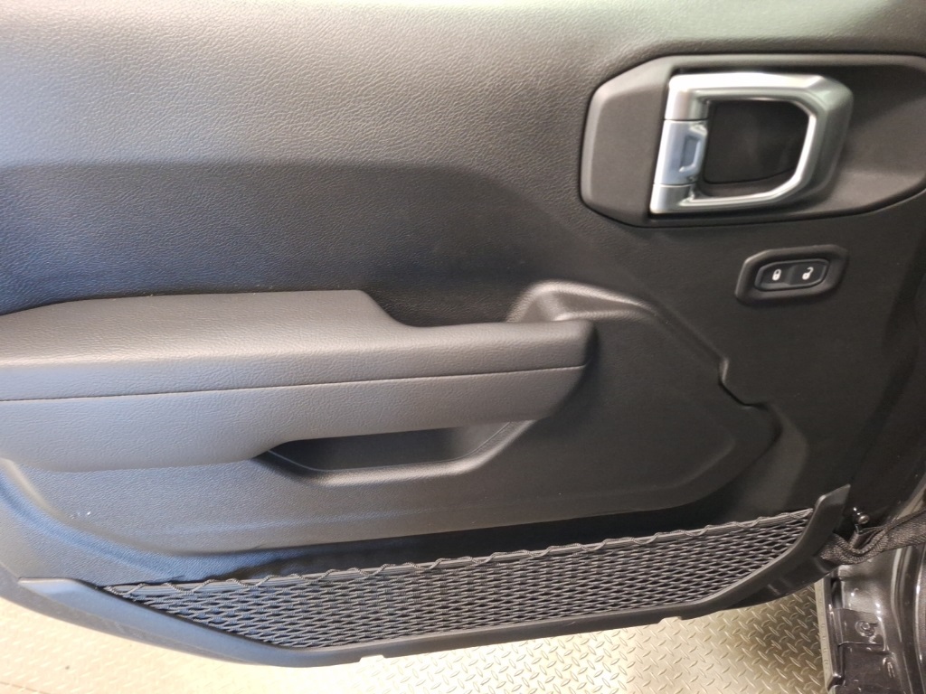 new 2026 Jeep Wrangler car, priced at $47,448