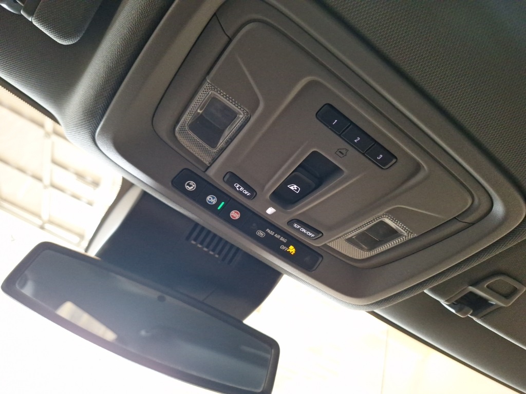 used 2023 Chevrolet Silverado 1500 car, priced at $40,499