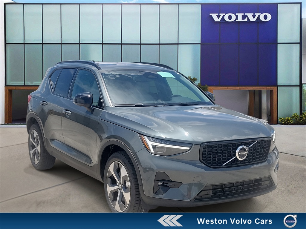 new 2026 Volvo XC40 car, priced at $50,150
