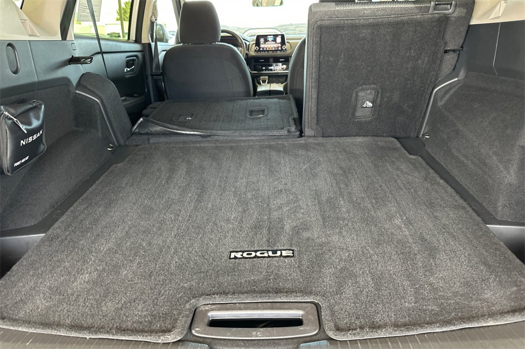 used 2024 Nissan Rogue car, priced at $25,925