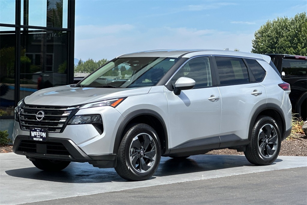 used 2024 Nissan Rogue car, priced at $25,925