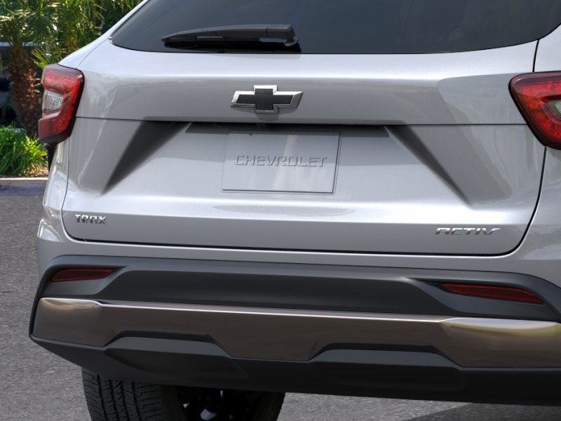 new 2025 Chevrolet Trax car, priced at $27,685