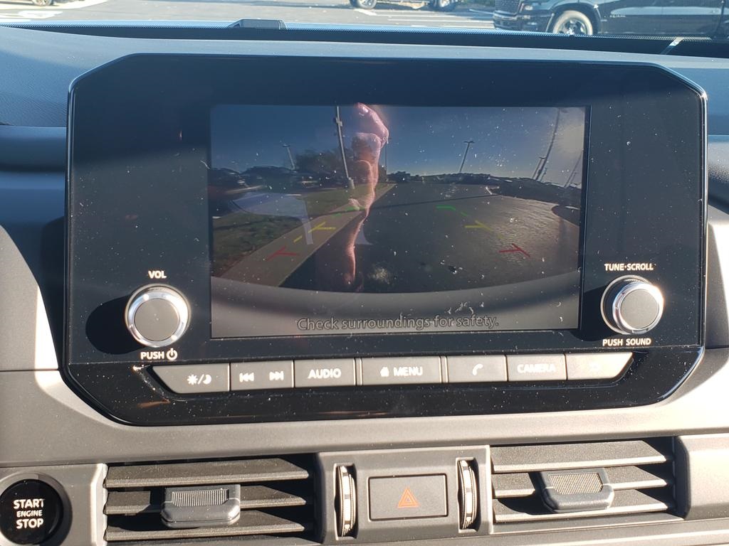 new 2025 Nissan Pathfinder car, priced at $33,190