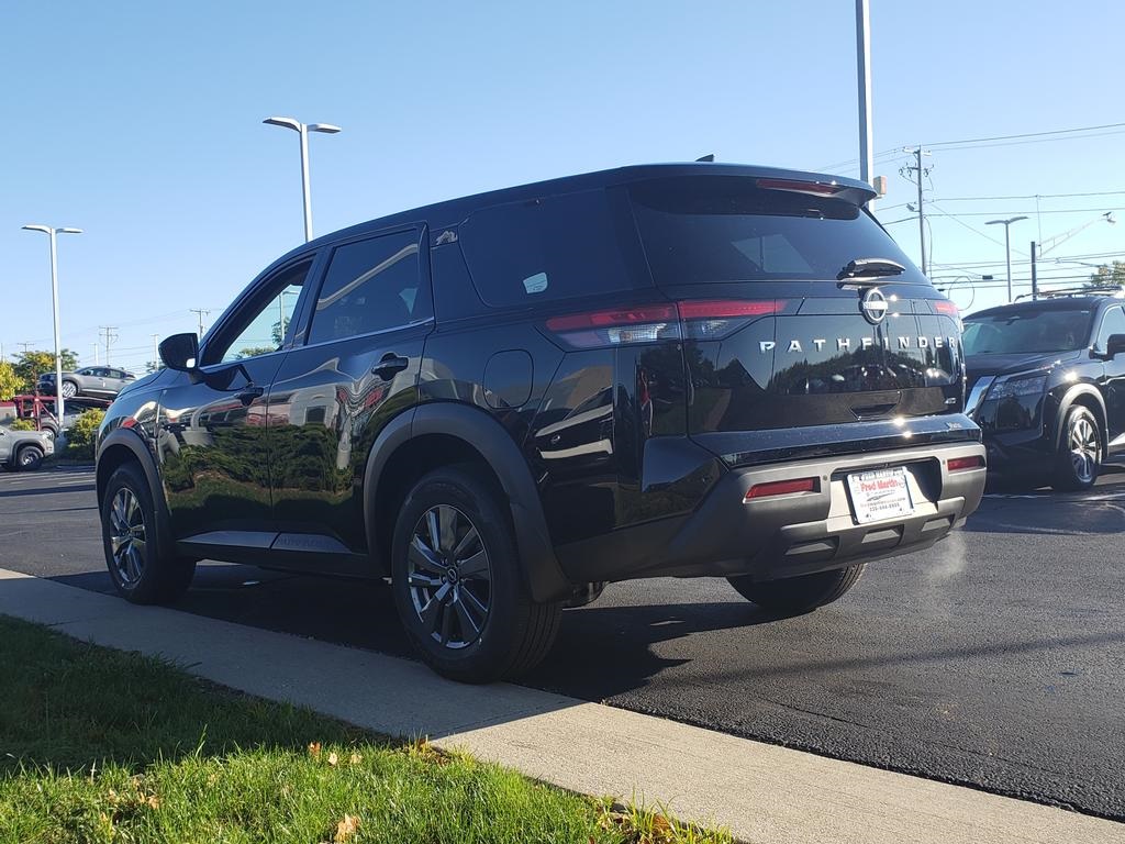 new 2025 Nissan Pathfinder car, priced at $33,190