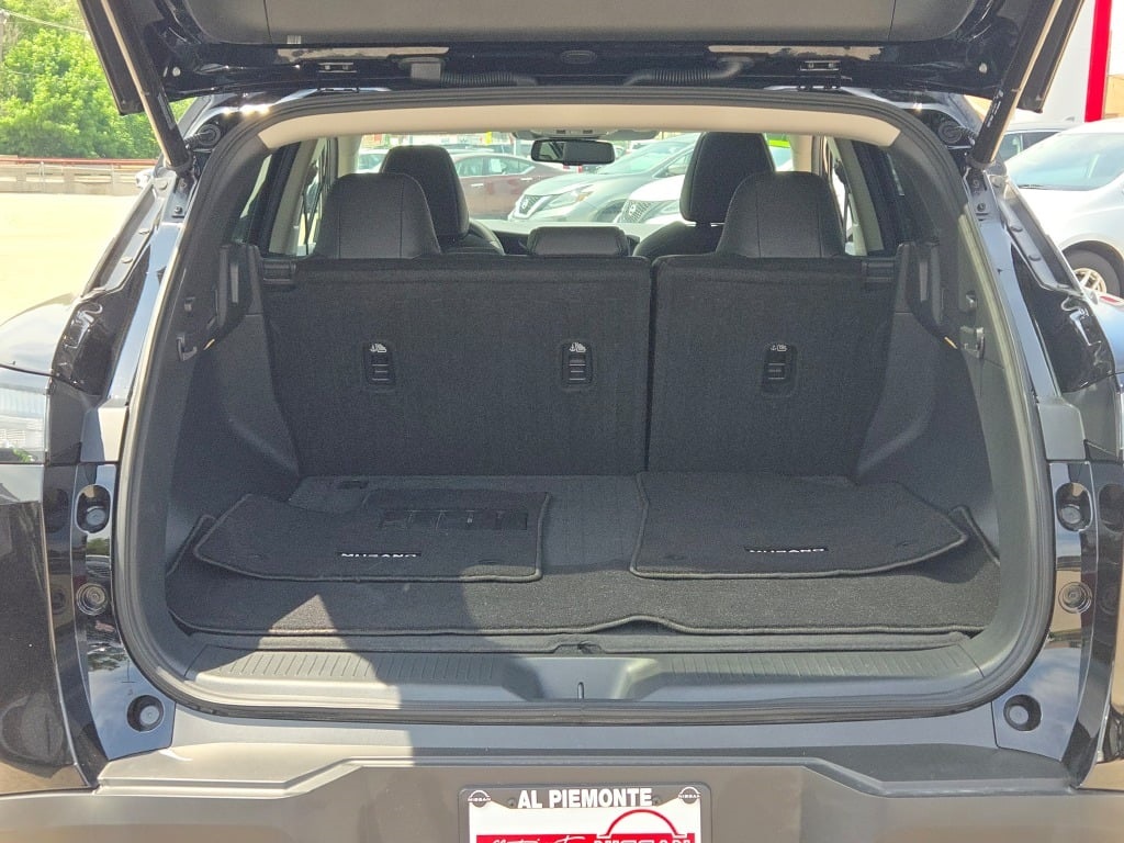 used 2025 Nissan Murano car, priced at $43,000