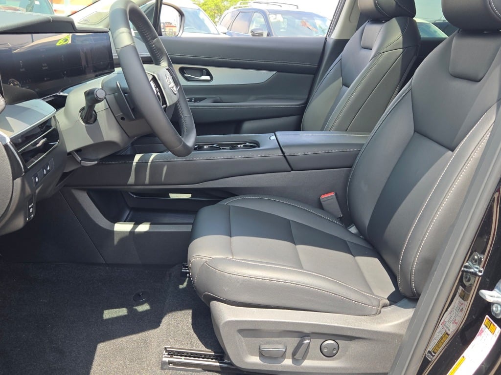 used 2025 Nissan Murano car, priced at $43,000