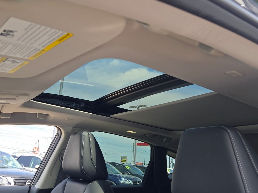 used 2025 Nissan Murano car, priced at $43,000