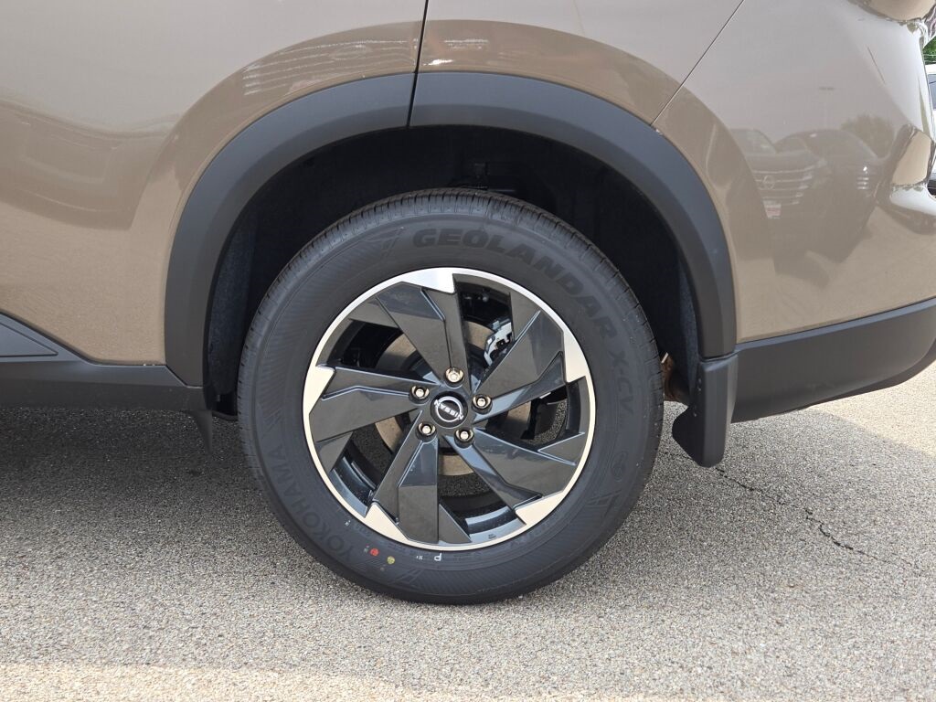 new 2025 Nissan Rogue car, priced at $33,835