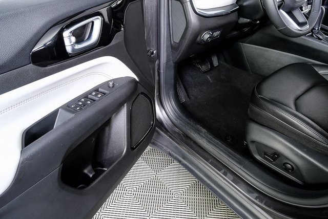 used 2024 Jeep Compass car, priced at $18,900