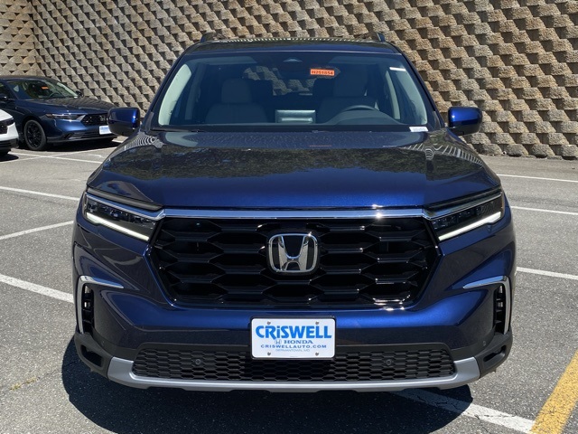 new 2025 Honda Pilot car, priced at $46,954