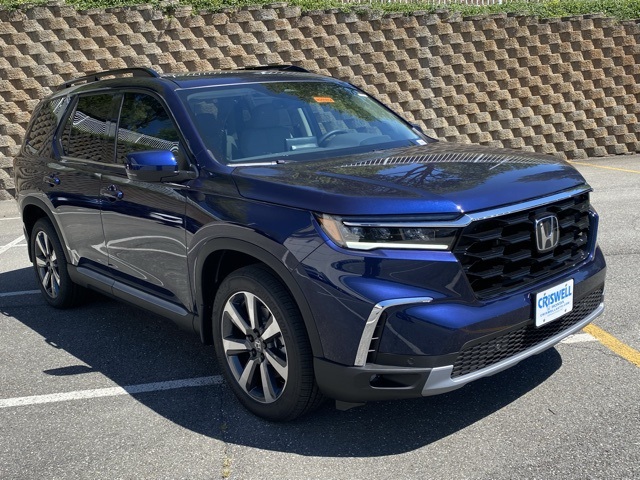 new 2025 Honda Pilot car, priced at $46,954