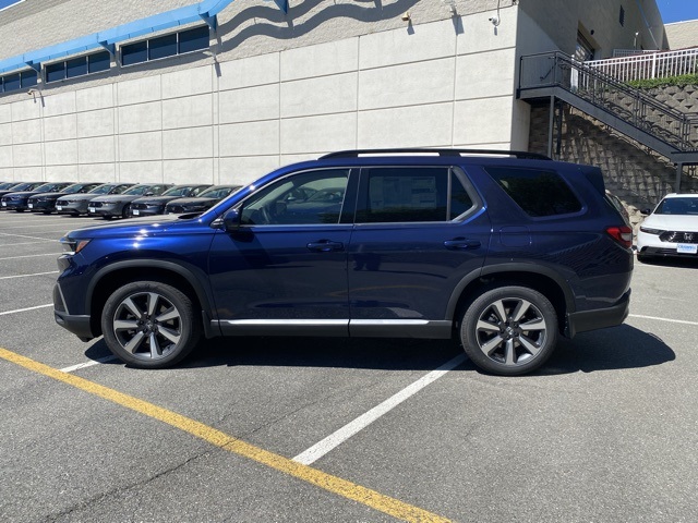 new 2025 Honda Pilot car, priced at $46,954