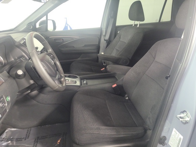 used 2022 Honda Pilot car, priced at $34,495
