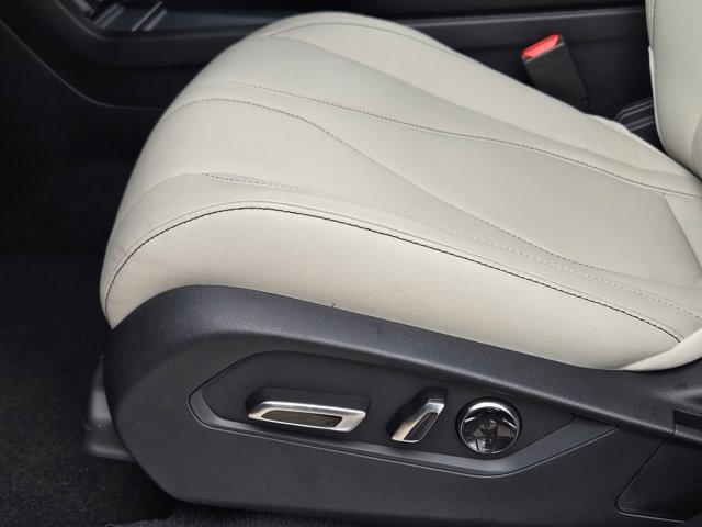 new 2025 Acura RDX car, priced at $46,050