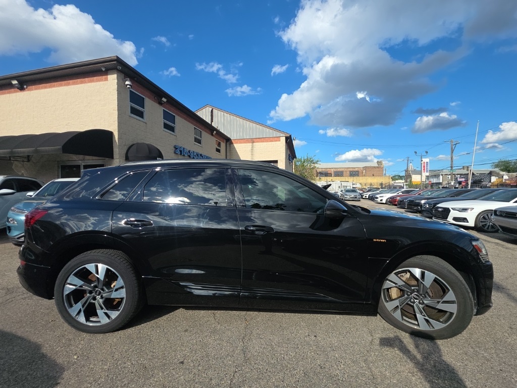 used 2021 Audi e-tron car, priced at $22,895