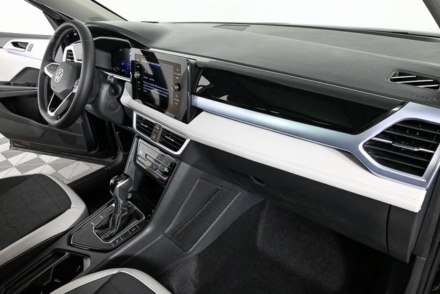 new 2025 Volkswagen Taos car, priced at $33,016