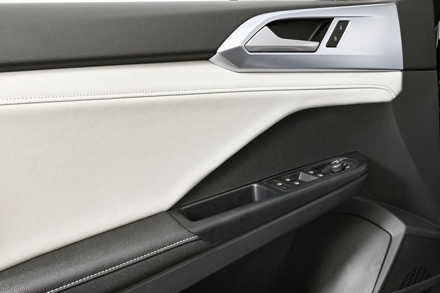 new 2025 Volkswagen Taos car, priced at $33,016
