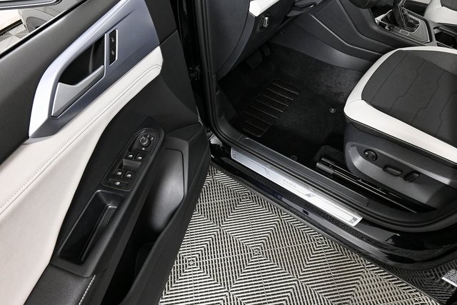 new 2025 Volkswagen Taos car, priced at $33,016