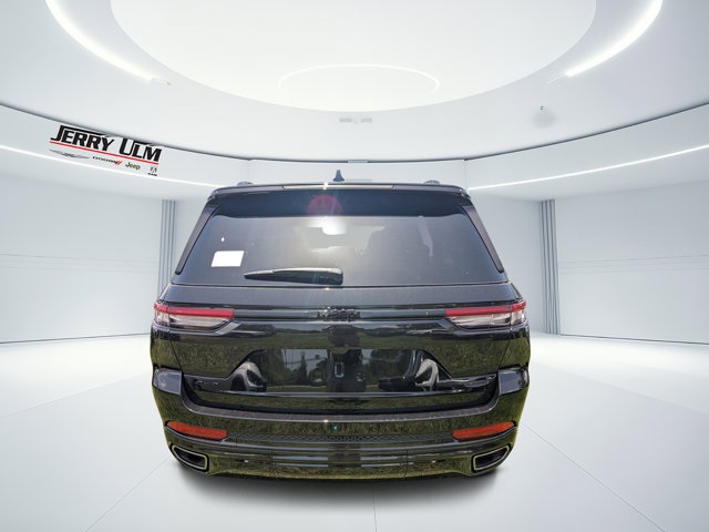 new 2025 Jeep Grand Cherokee car, priced at $59,180