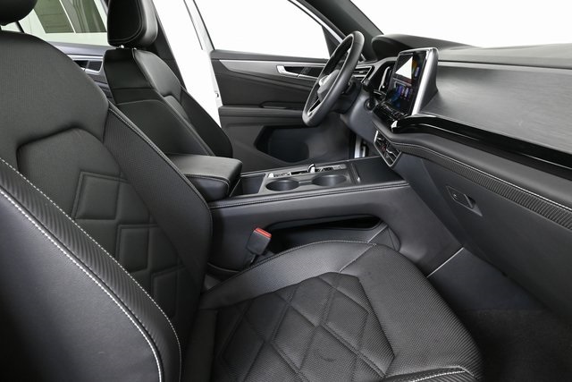 used 2024 Volkswagen Atlas Cross Sport car, priced at $29,900