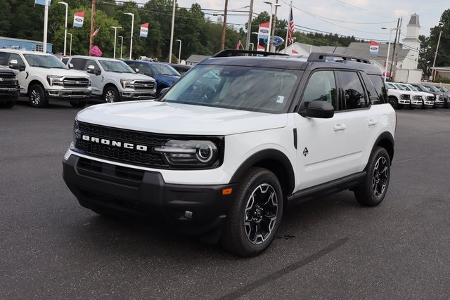 new 2025 Ford Bronco Sport car, priced at $36,778