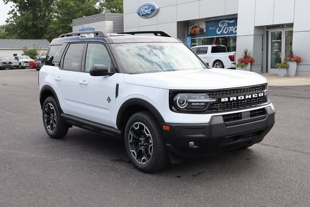 new 2025 Ford Bronco Sport car, priced at $36,778