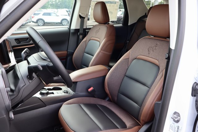 new 2025 Ford Bronco Sport car, priced at $36,778