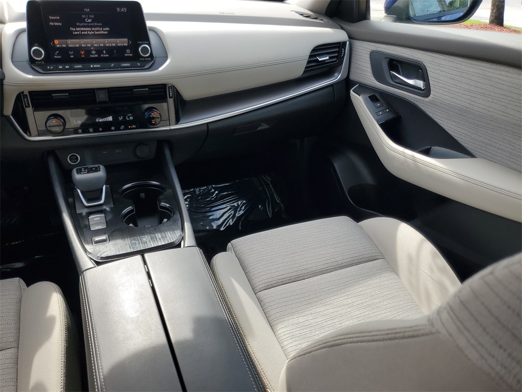 used 2022 Nissan Rogue car, priced at $21,395