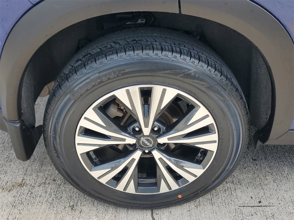 used 2022 Nissan Rogue car, priced at $21,395
