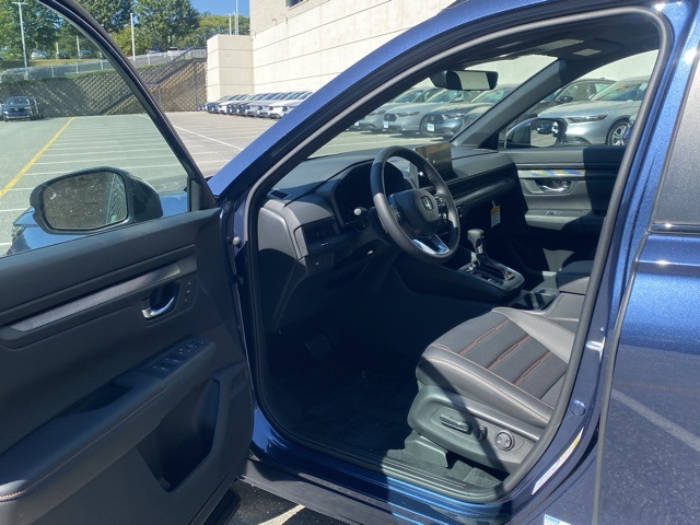 new 2026 Honda CR-V Hybrid car, priced at $39,591