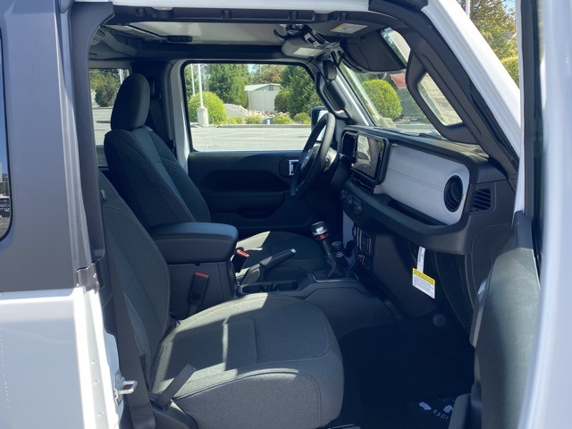new 2025 Jeep Wrangler car, priced at $35,580