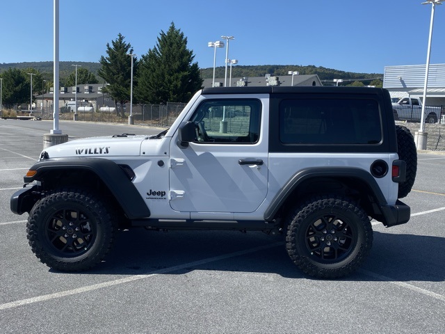 new 2025 Jeep Wrangler car, priced at $35,580