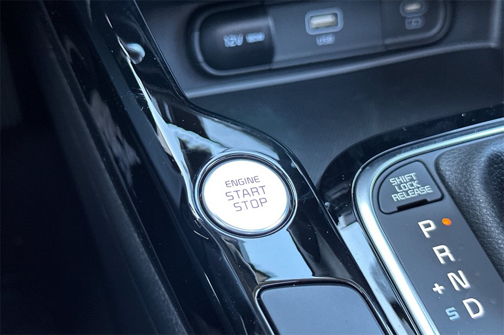 new 2025 Kia Soul car, priced at $25,660