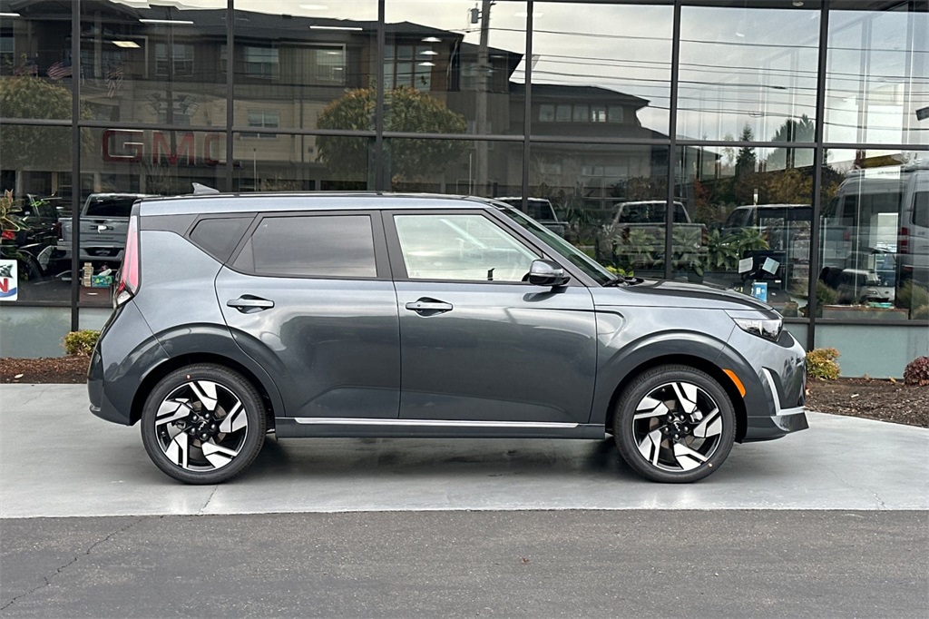 new 2025 Kia Soul car, priced at $25,660