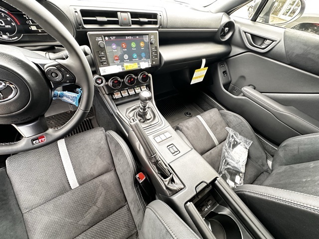 new 2025 Toyota GR86 car
