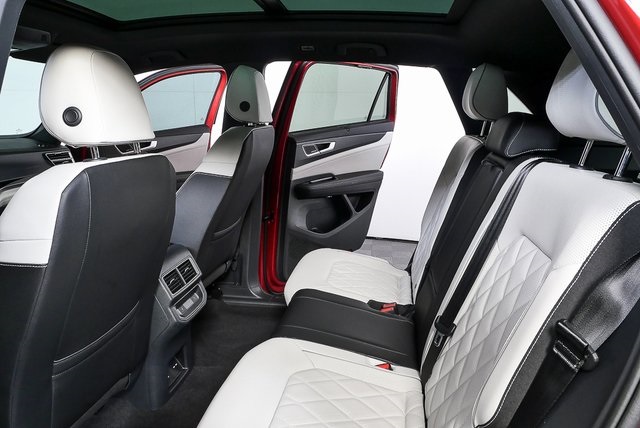 used 2025 Volkswagen Atlas Cross Sport car, priced at $43,000