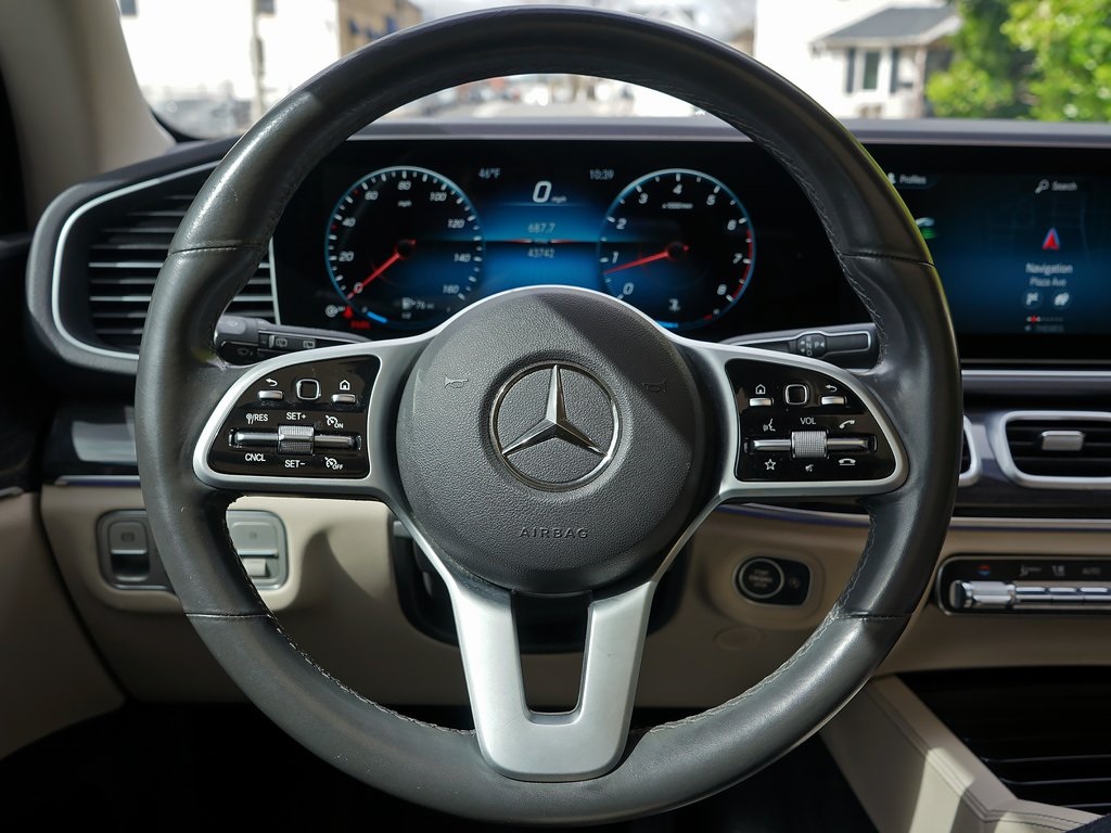 used 2020 Mercedes-Benz GLE car, priced at $30,095