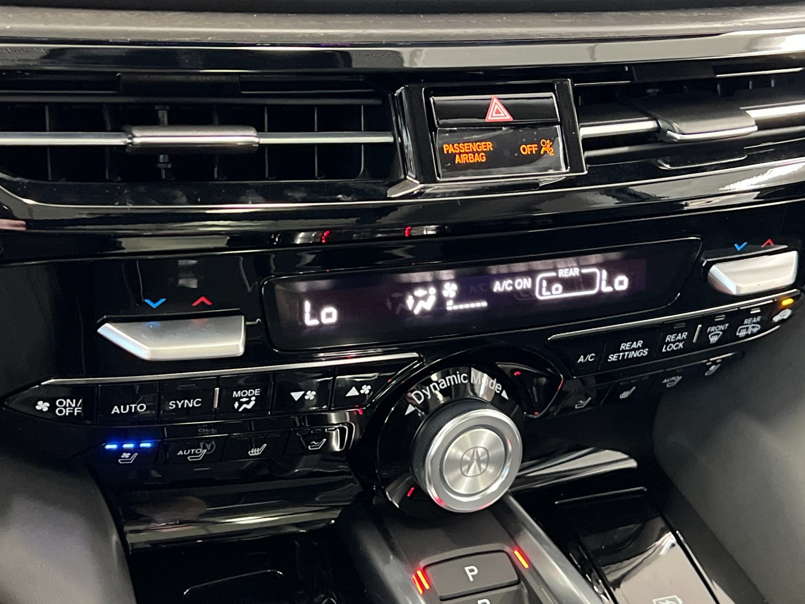 new 2025 Acura MDX car