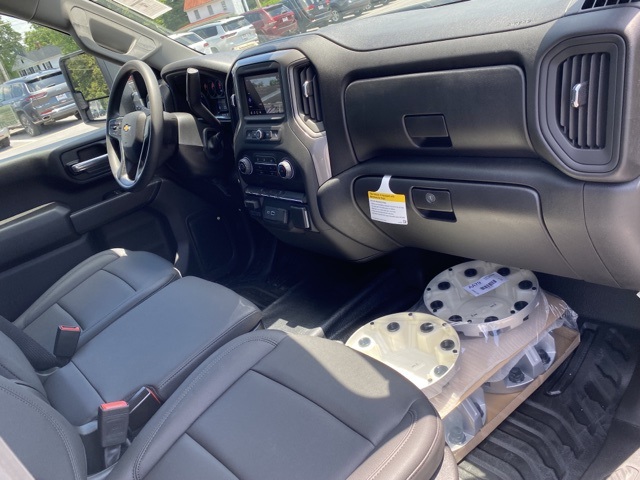 new 2025 Chevrolet Silverado 3500HD car, priced at $65,612