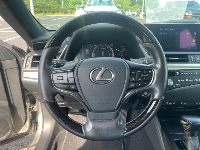 used 2021 Lexus ES car, priced at $30,640
