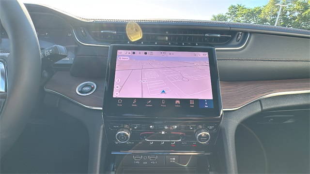 new 2025 Jeep Grand Cherokee car, priced at $57,936