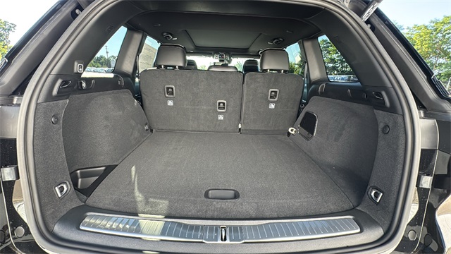 new 2025 Jeep Grand Cherokee car, priced at $57,936