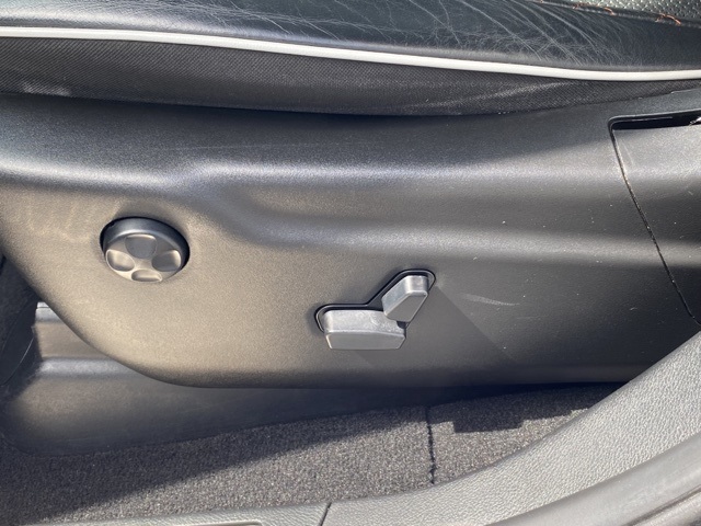 used 2019 Jeep Grand Cherokee car, priced at $20,925