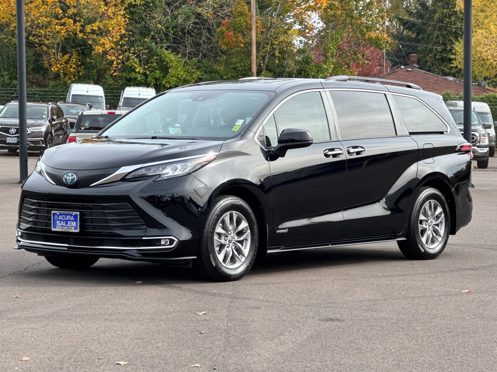 used 2021 Toyota Sienna car, priced at $39,498