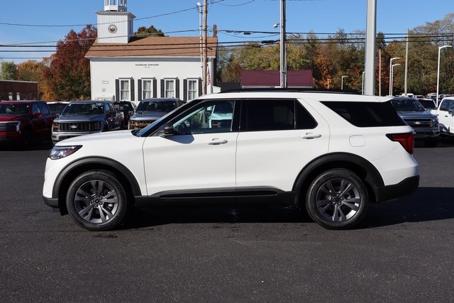 new 2026 Ford Explorer car, priced at $51,425