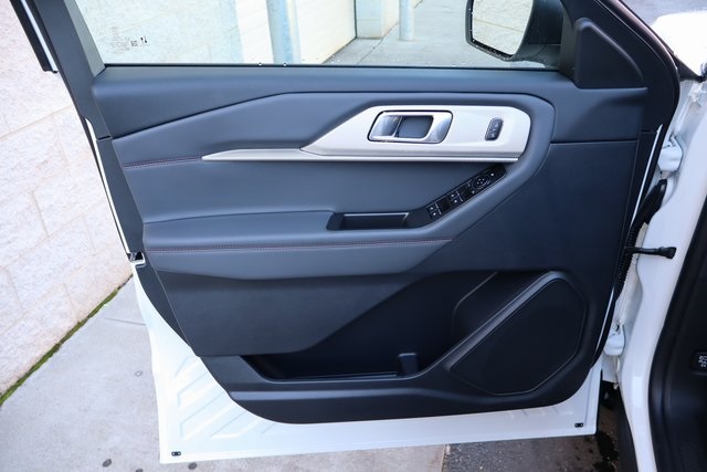 new 2026 Ford Explorer car, priced at $51,425