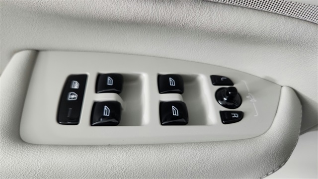 new 2026 Volvo XC90 Plug-In Hybrid car, priced at $85,625